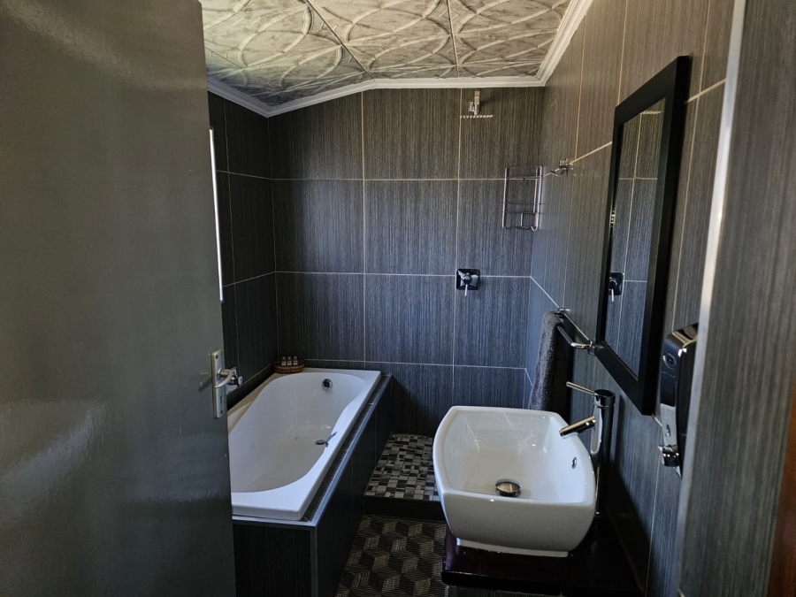 2 Bedroom Property for Sale in Utopia Nature Estate North West